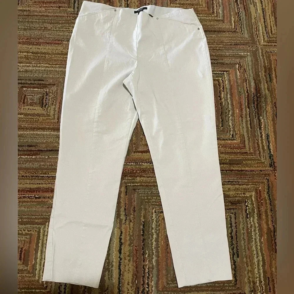 Alfani Tummy-Control Pull-on Skinny Capri /Pants Women's 14P Light  Grey